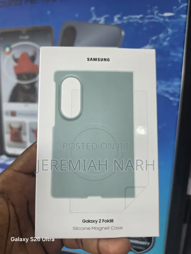 Samsung Galaxy Z Fold 8 Silicone Magnet Case with Anti-Reflective Film - 1
