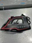 Decakila Steam Iron - Brand New - 2