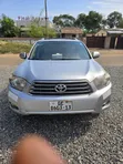 Toyota Highlander 2009 Silver - 1