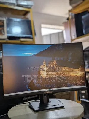ASUS ROG 32" 1440p 180Hz Curved Gaming Monitor