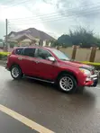 Toyota RAV4 2010 Red - 4