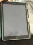 Apple iPad 9.7 32GB Gray (UK Used) - 1