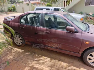 Nissan Primera 2.0 Break 2002 Maroon