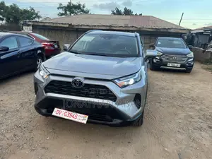Toyota RAV4 2023