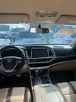 2020 Toyota Highlander XLE FWD SUV - 1