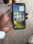 Apple iPhone X 64GB White - 1