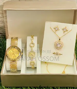 Louis Vuitton Jewellery Set - Gold