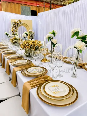 Folding Napkins for Table Setup/Events (10pc Pack)