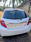 Toyota Vitz 1.3 AWD 5dr 2015 White - 5