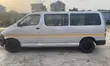 Toyota HiAce 2002 Silver - 4