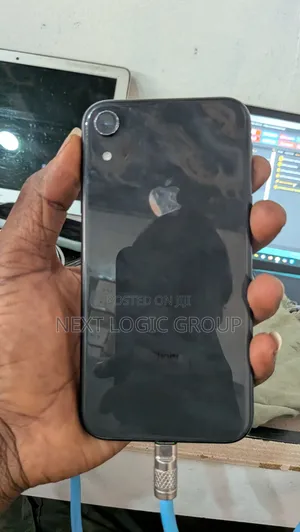 Apple iPhone XR 64GB Black