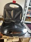 Nasco Sandwich Maker - 2
