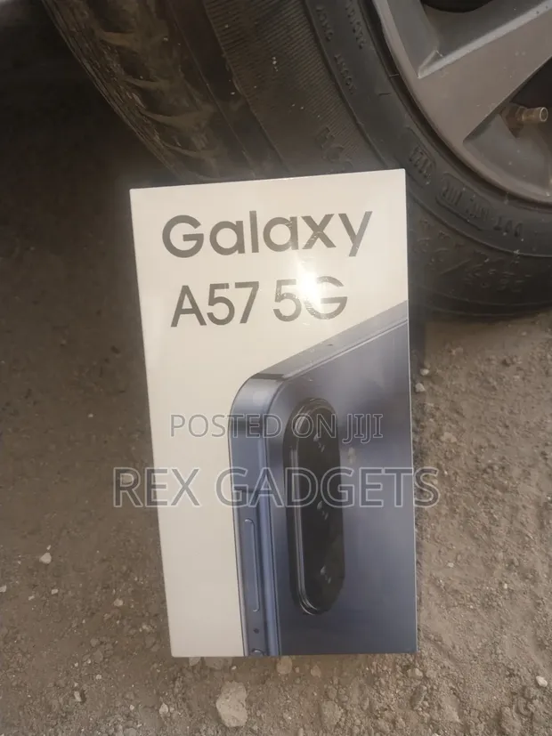 New Samsung Galaxy A57 256GB Gray - 1