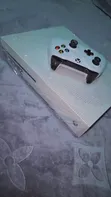 Xbox One S Console with 1 Controller - 3