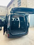 Toyota Voxy Hybrid X 2WD 7-Seater 2015 Black - 3