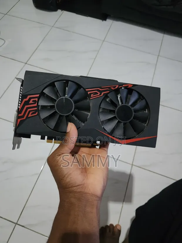 ASUS GTX 1060 6GB OC Edition - 1