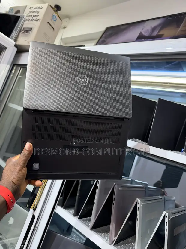 Dell Latitude 7310 Laptop - Core i5, 16GB RAM, 256GB SSD - 1