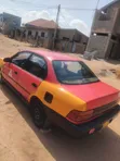 Toyota Corolla 1.8 Sedan 2002 Yellow - 4