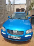 Nissan Sentra 2005 Blue - 2