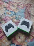 2x XBOX One S Wireless Controllers - 1