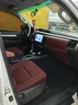 Toyota Hilux 2023 White - 3