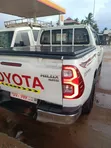 Toyota Hilux 2023 White - 5