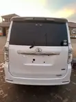 Toyota Voxy X L Edition 2WD 8-Seater 2013 White - 1
