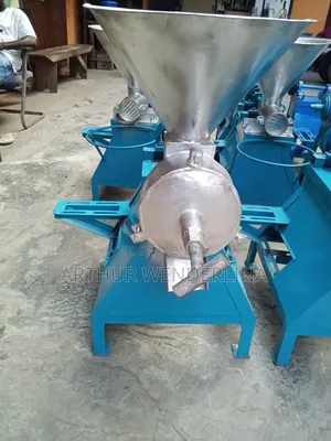 Tomatoes and Pepper Grinder Machine