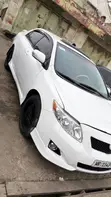 Toyota Corolla S 2010 White - 3