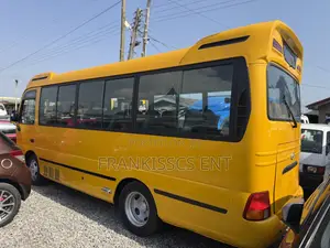 Hyundai County Bus 2015 - 25 Seater