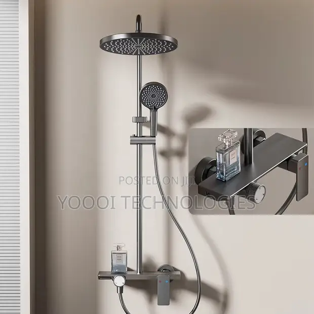 Luxury Hotel Rain Shower Set - Polished Chrome - 1