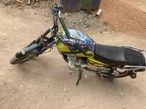 Royal RY125 Motorcycle 2025 Yellow