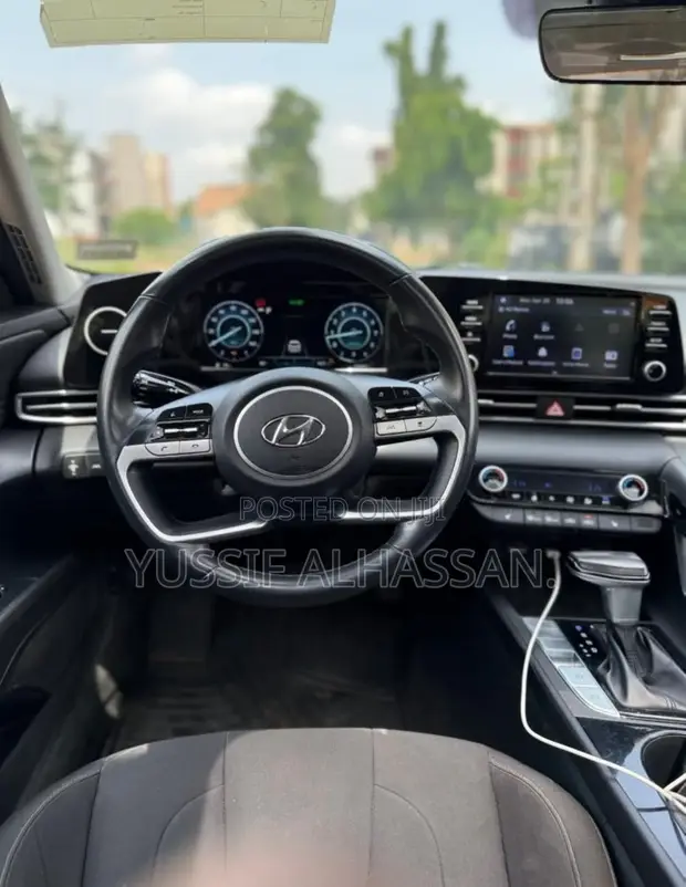 Hyundai Elantra SEL 2021 Black - 1