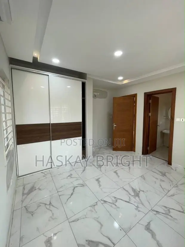 2 Bedroom Apartment for Rent in Abelemkpe - 1