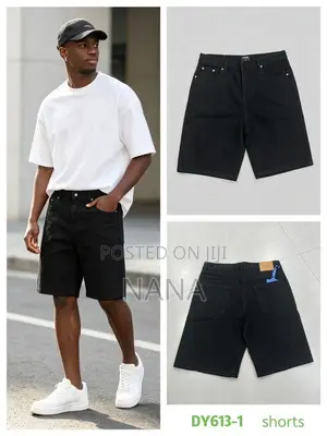 Quality Men's Short Jeans - Zara