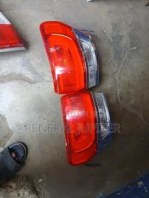 Jeep Grand Cherokee Tail Light Pair (2016-2021)