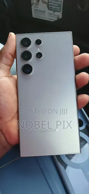 Samsung Galaxy S24 Ultra 256GB Gold