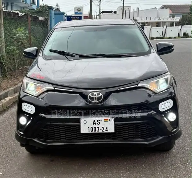 Toyota RAV4 2017 Black - 1