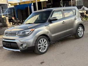 2016 Kia Soul Gray