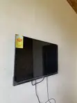 Sunnywalk 32 Inch Smart Android TV - 1