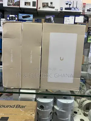 UniFi U6 Mesh Pro Access Point