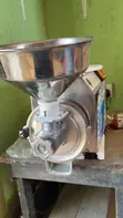 Commercial Peanut Butter Grinding Machine - 2200W - 1