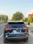 Toyota RAV4 XLE Premium 2021 Blue - 3