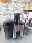 Akai Commercial Fruit Juicer - 2