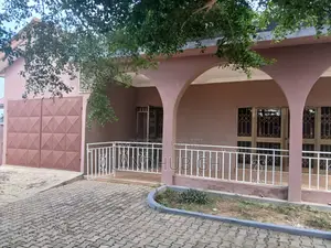 5 Bedroom House for Sale in Ga South Municipal