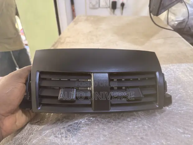 Toyota RAV4 2008-2012 Air Conditioner Vent - 1