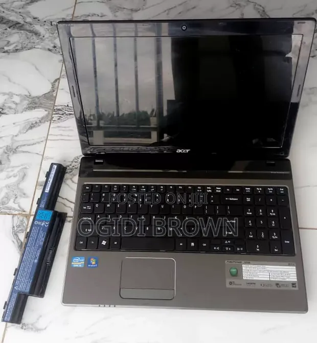 Acer Aspire 5750 Laptop - Intel Core i5, 4GB RAM, 500GB HDD - 1