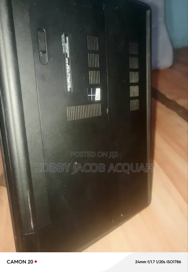 Dell Vostro 15 3558 Laptop - 8GB RAM, Intel Core i3, 500GB HDD - 1