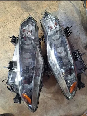 Nissan Murano Headlight (2012-2014) - Home Used