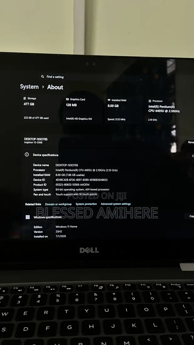 Dell Inspiron 15 5568 2-in-1 Laptop - 1